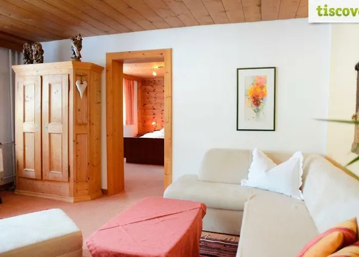 Gastehaus Wolf 3* Bach (Tyrol)