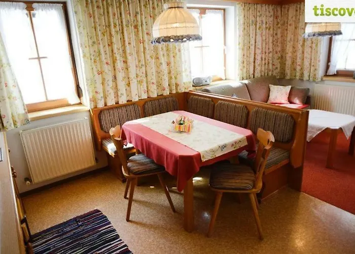 Gastehaus Wolf Πανσιόν Bach (Tyrol)