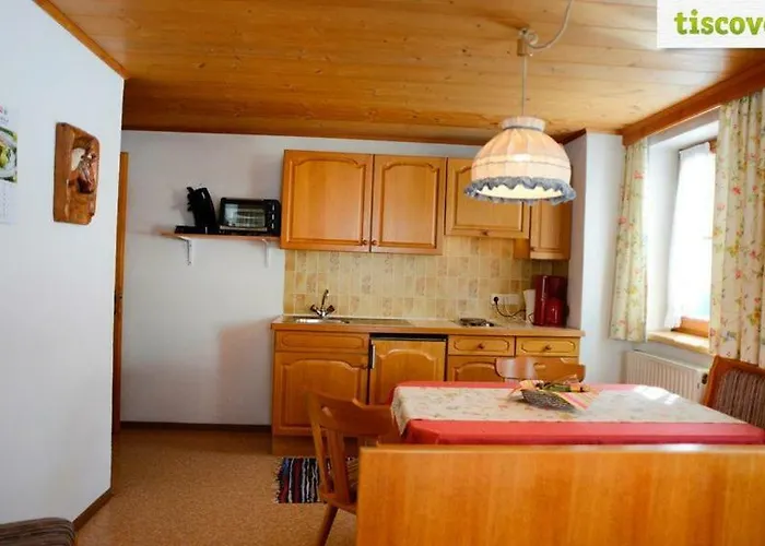 Gastehaus Wolf Bach (Tyrol)