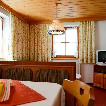 Gastehaus Wolf *