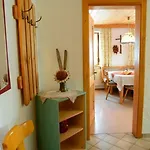 Gastehaus Wolf 3* Bach (Tyrol)